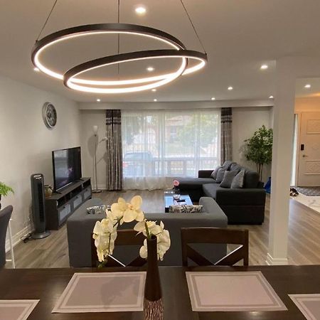 Spectacular 3 Bedroom 2 Wr House - Close To Airport Toronto Dış mekan fotoğraf