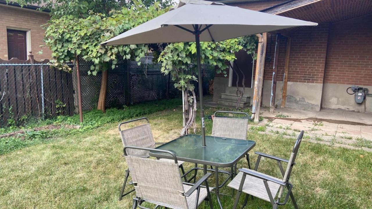 Spectacular 3 Bedroom 2 Wr House - Close To Airport Toronto Dış mekan fotoğraf