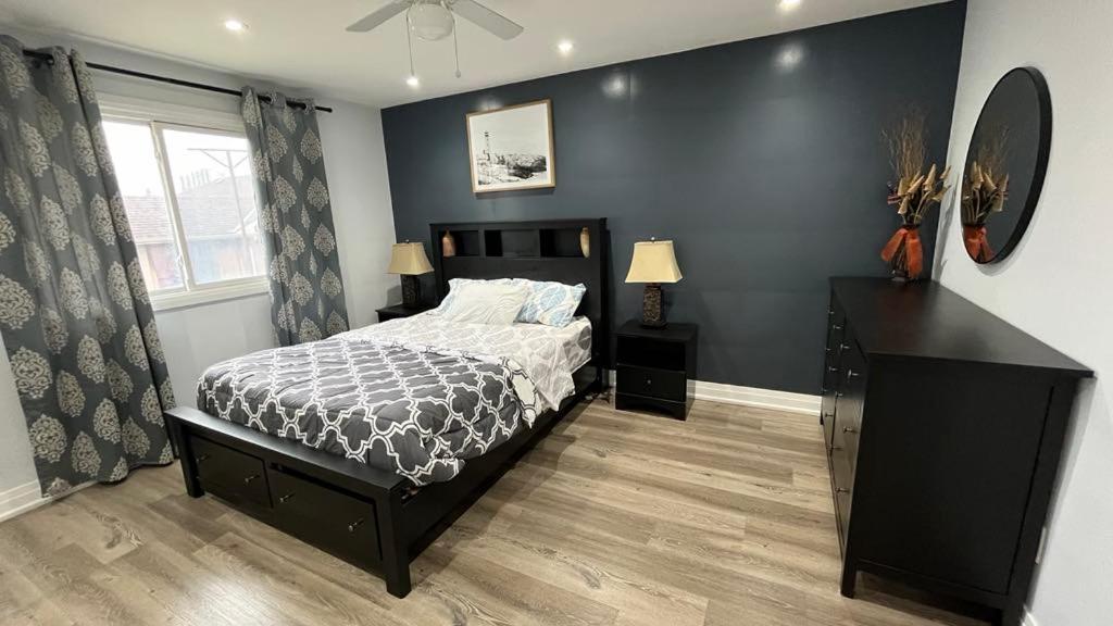 Spectacular 3 Bedroom 2 Wr House - Close To Airport Toronto Dış mekan fotoğraf